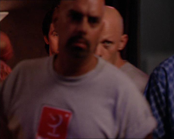 Charmed-Online_dot_net-2x05TheDevilsMusic1913.jpg