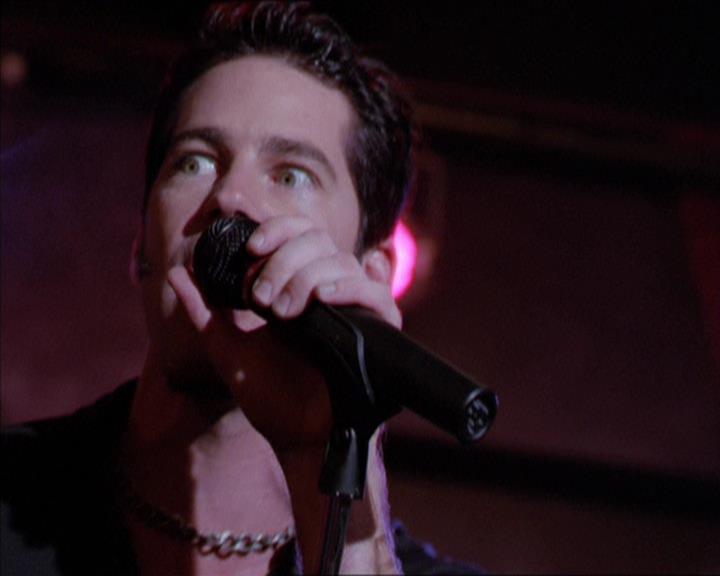 Charmed-Online_dot_net-2x05TheDevilsMusic1959.jpg