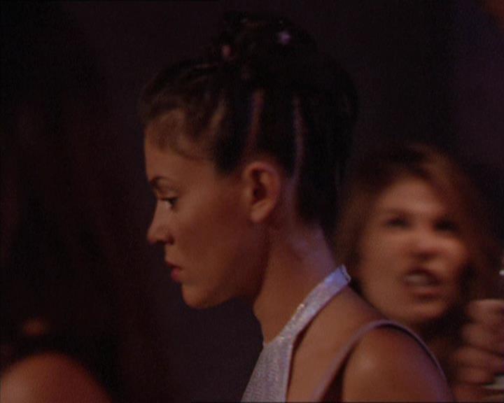 Charmed-Online_dot_net-2x05TheDevilsMusic2025.jpg
