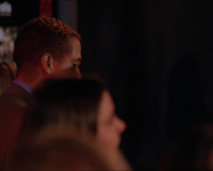 Charmed-Online_dot_net-2x05TheDevilsMusic2027.jpg