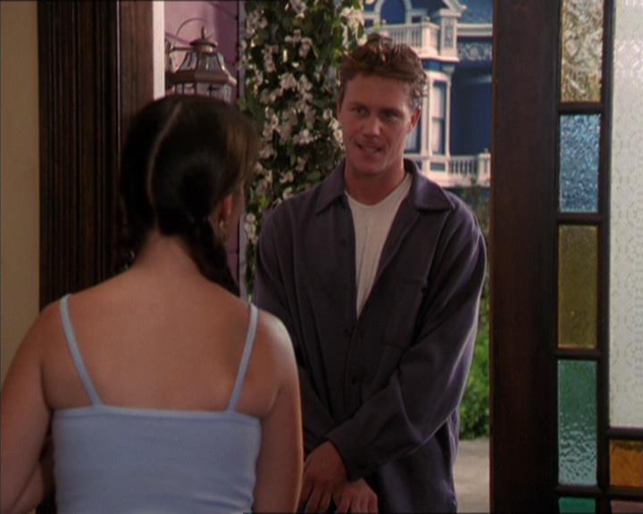 Charmed-Online_dot_net-2x05TheDevilsMusic2381.jpg