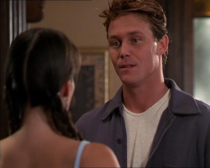 Charmed-Online_dot_net-2x05TheDevilsMusic2393.jpg