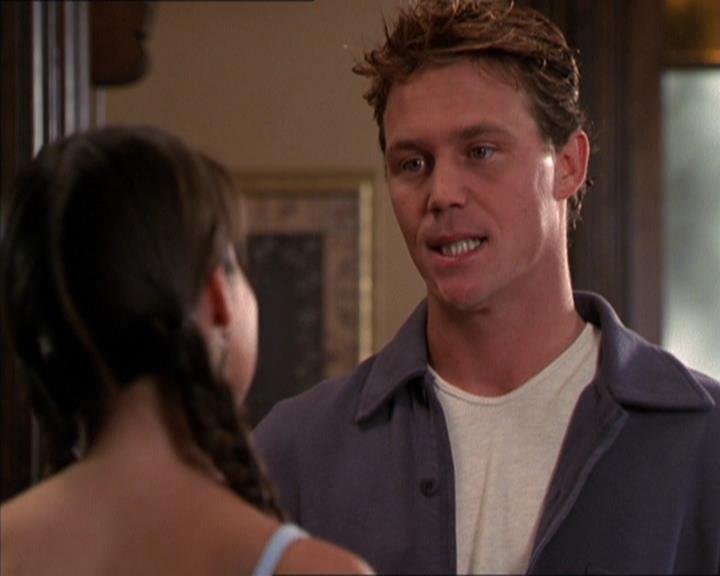 Charmed-Online_dot_net-2x05TheDevilsMusic2395.jpg