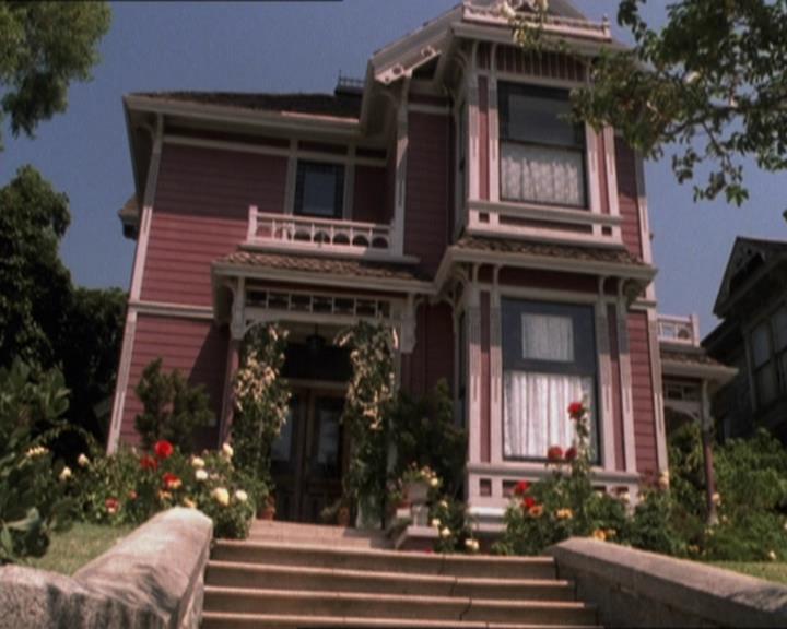 Charmed-Online-dot-net_205ShesaManBabyaMan0447.jpg