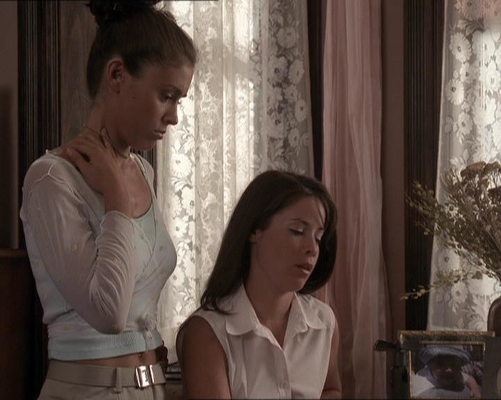 Charmed-Online-dot-net_205ShesaManBabyaMan0753.jpg