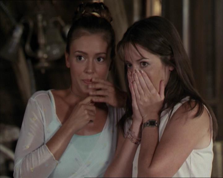 Charmed-Online-dot-net_205ShesaManBabyaMan0817.jpg