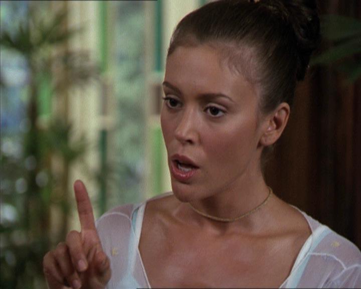Charmed-Online-dot-net_205ShesaManBabyaMan0925.jpg