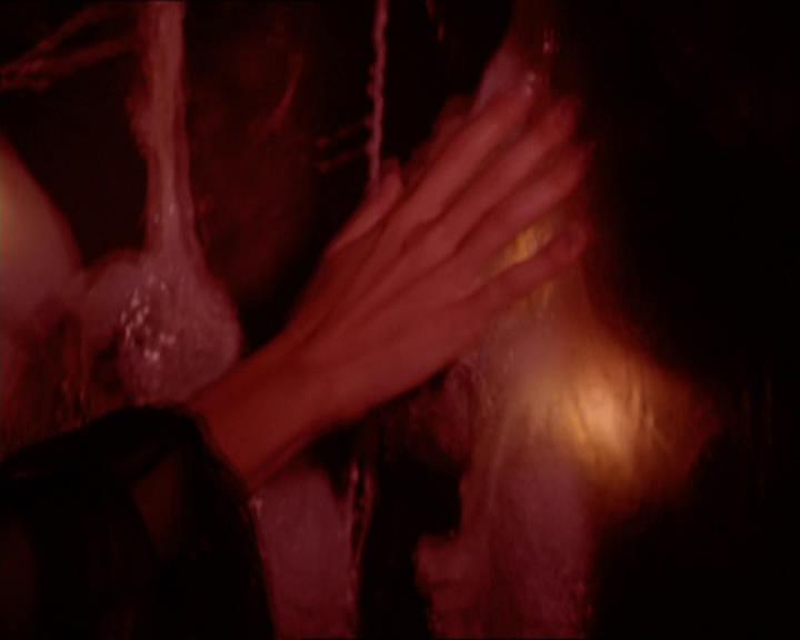 Charmed-Online-dot-net_205ShesaManBabyaMan1039.jpg