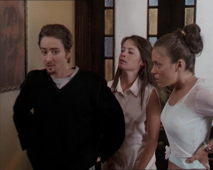 Charmed-Online-dot-net_205ShesaManBabyaMan1101.jpg