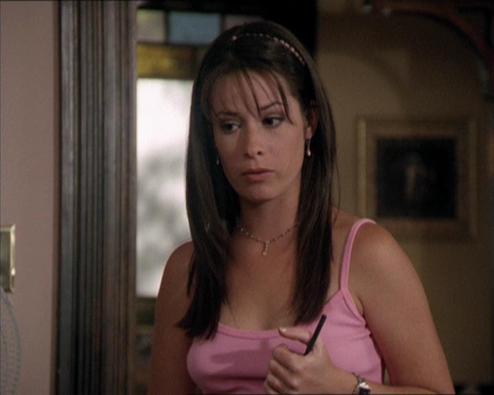 Charmed-Online-dot-net_205ShesaManBabyaMan1543.jpg