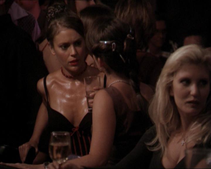 Charmed-Online-dot-net_205ShesaManBabyaMan1661.jpg