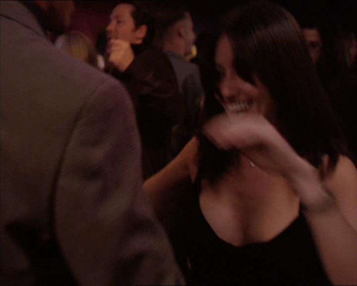 Charmed-Online-dot-net_205ShesaManBabyaMan2336.jpg