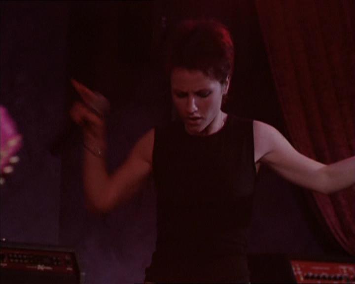 Charmed-Online-dot-net_205ShesaManBabyaMan2340.jpg