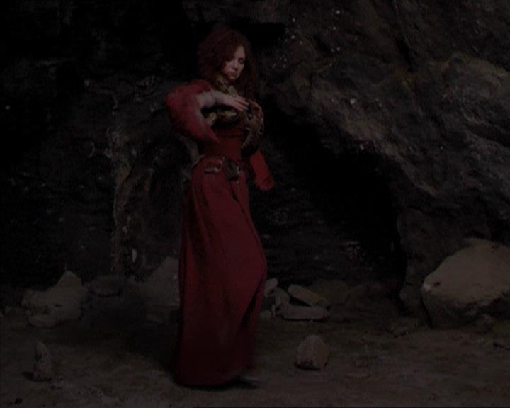 Charmed-Online-dot-net_206ThatOldBlackMagic0151.jpg