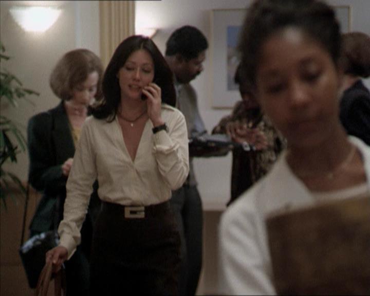 Charmed-Online-dot-net_206ThatOldBlackMagic0214.jpg