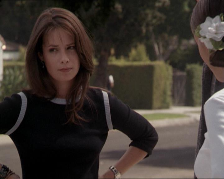 Charmed-Online-dot-net_206ThatOldBlackMagic0702.jpg