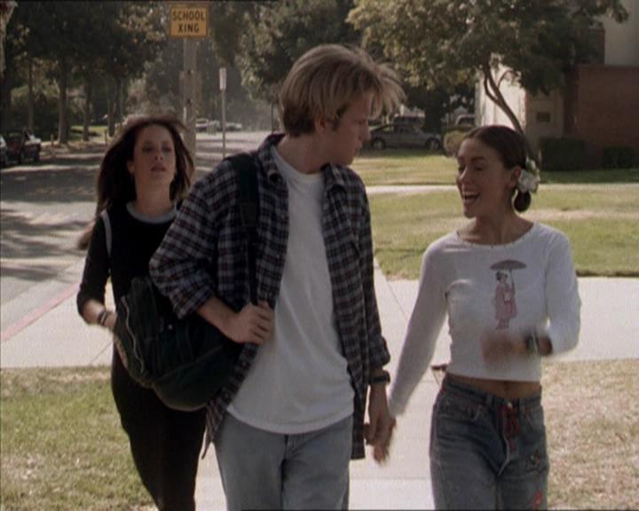 Charmed-Online-dot-net_206ThatOldBlackMagic0705.jpg