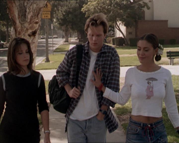 Charmed-Online-dot-net_206ThatOldBlackMagic0711.jpg