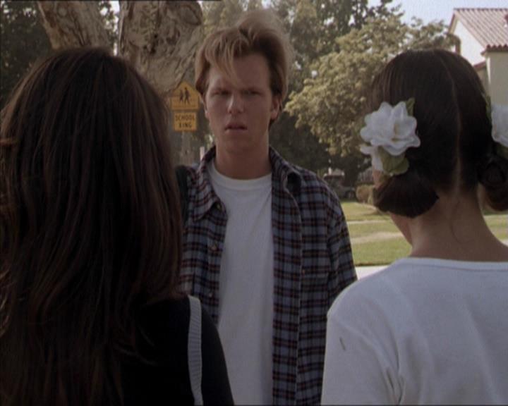 Charmed-Online-dot-net_206ThatOldBlackMagic0720.jpg