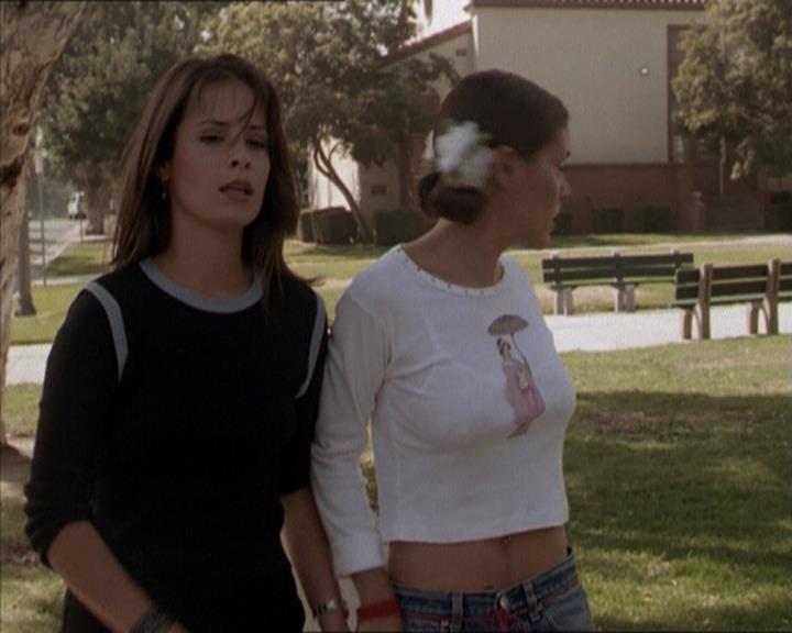 Charmed-Online-dot-net_206ThatOldBlackMagic0725.jpg