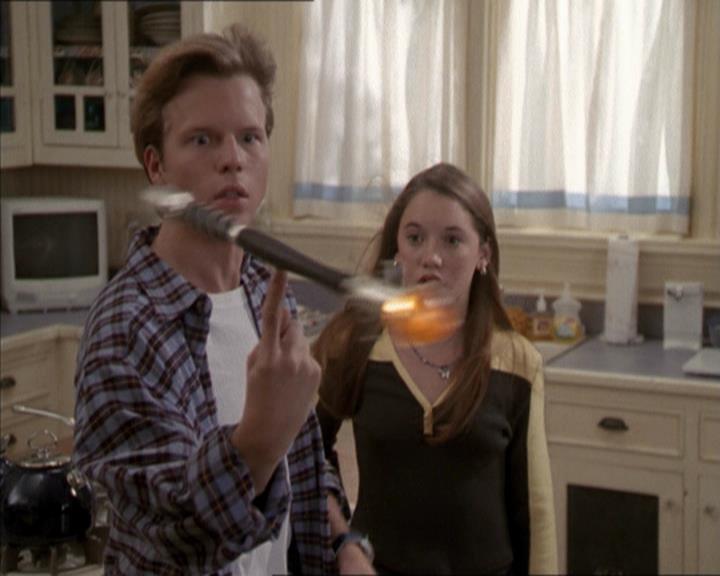 Charmed-Online-dot-net_206ThatOldBlackMagic1105.jpg