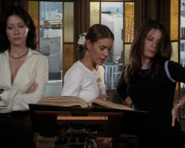 Charmed-Online-dot-net_206ThatOldBlackMagic1168.jpg