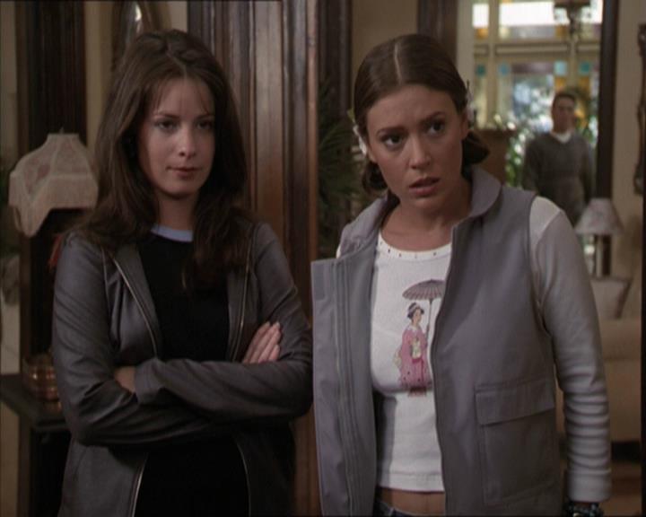 Charmed-Online-dot-net_206ThatOldBlackMagic1349.jpg