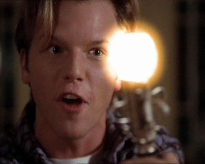 Charmed-Online-dot-net_206ThatOldBlackMagic2135.jpg