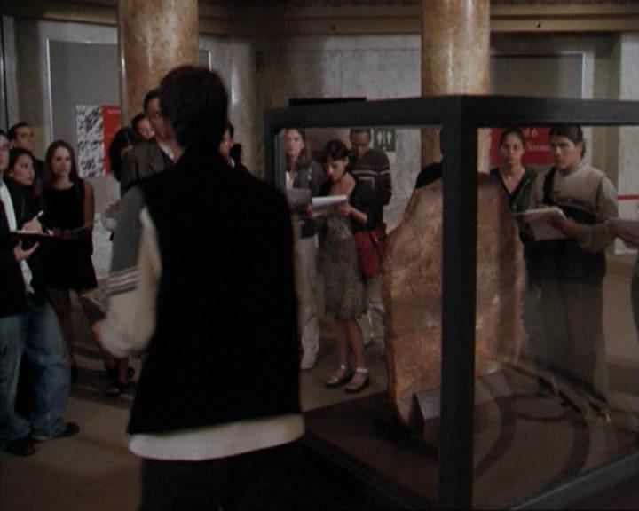 Charmed-Online-dot-net_207TheyreEverywhere0059.jpg