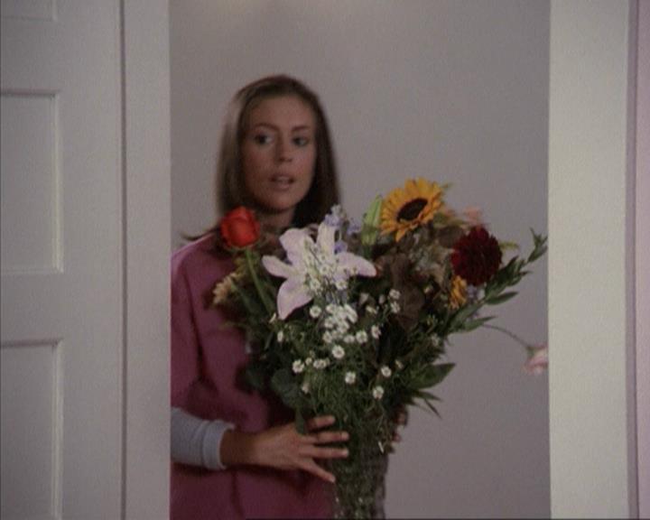 Charmed-Online-dot-net_207TheyreEverywhere0087.jpg