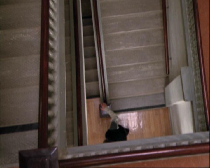 Charmed-Online-dot-net_207TheyreEverywhere0141.jpg