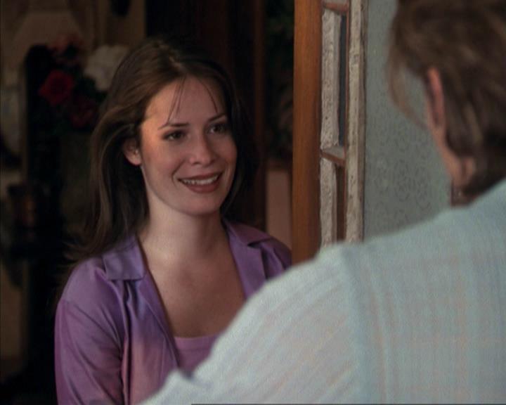 Charmed-Online-dot-net_207TheyreEverywhere0242.jpg