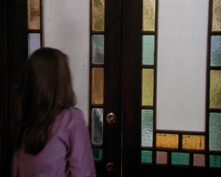 Charmed-Online-dot-net_207TheyreEverywhere0576.jpg
