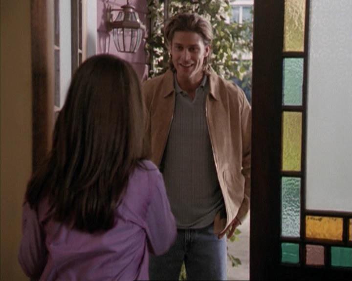 Charmed-Online-dot-net_207TheyreEverywhere0578.jpg