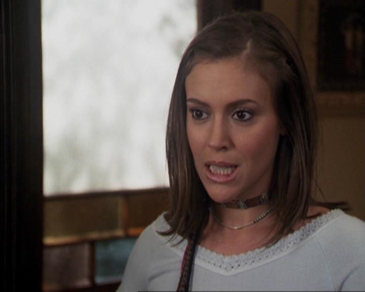 Charmed-Online-dot-net_207TheyreEverywhere0682.jpg