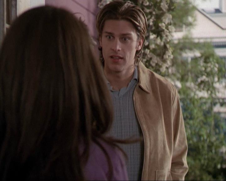 Charmed-Online-dot-net_207TheyreEverywhere1589.jpg