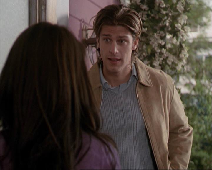 Charmed-Online-dot-net_207TheyreEverywhere1600.jpg