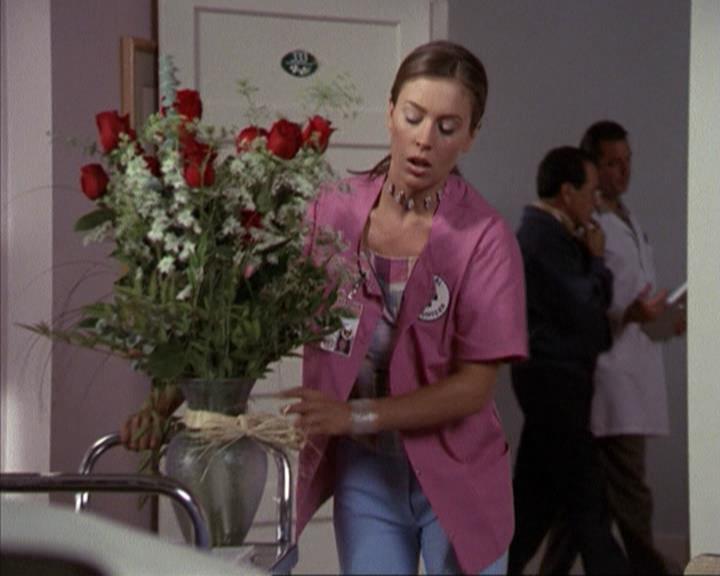 Charmed-Online-dot-net_207TheyreEverywhere2240.jpg