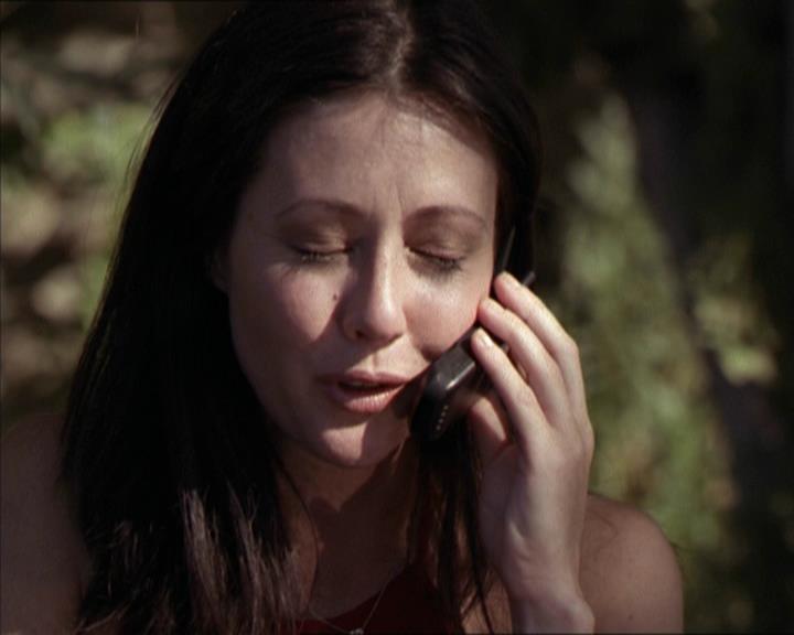 Charmed-Online-dot-net_208P3H200078.jpg