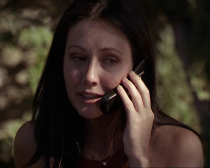 Charmed-Online-dot-net_208P3H200081.jpg