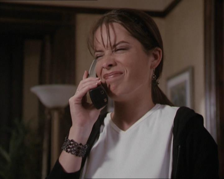 Charmed-Online-dot-net_208P3H200085.jpg