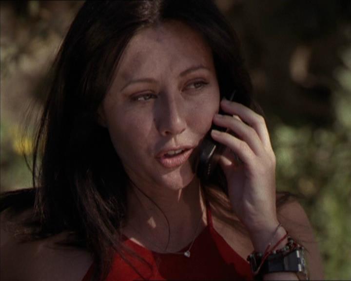 Charmed-Online-dot-net_208P3H200089.jpg