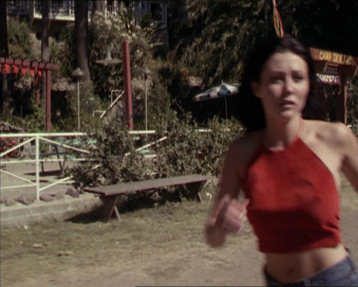 Charmed-Online-dot-net_208P3H200145.jpg