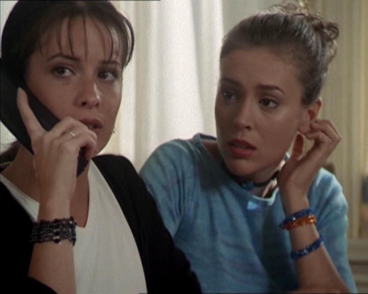 Charmed-Online-dot-net_208P3H200282.jpg
