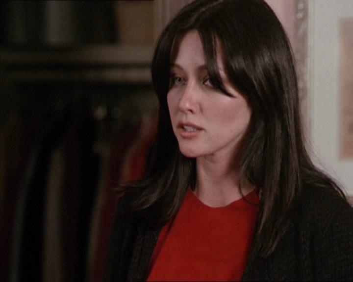 Charmed-Online-dot-net_208P3H200335.jpg