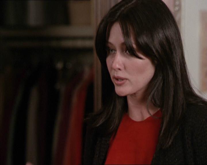 Charmed-Online-dot-net_208P3H200336.jpg Charmed-Online-dot-net_208P3H200336.jpg