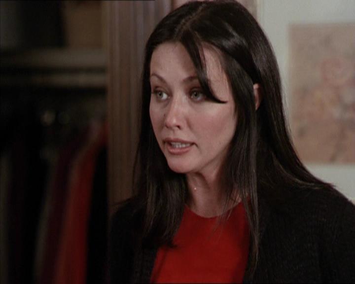 Charmed-Online-dot-net_208P3H200345.jpg