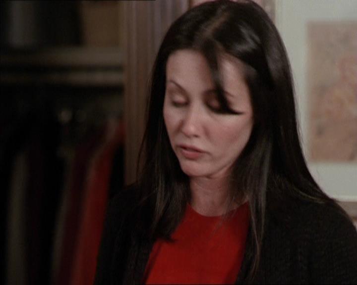 Charmed-Online-dot-net_208P3H200347.jpg