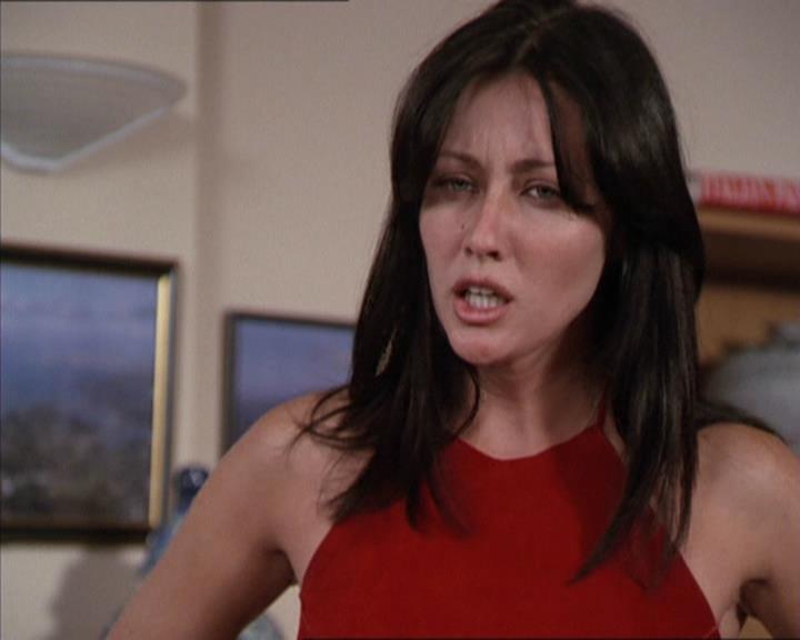 Charmed-Online-dot-net_208P3H200403.jpg