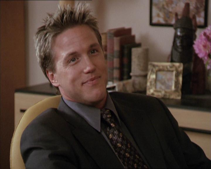 Charmed-Online-dot-net_208P3H200427.jpg